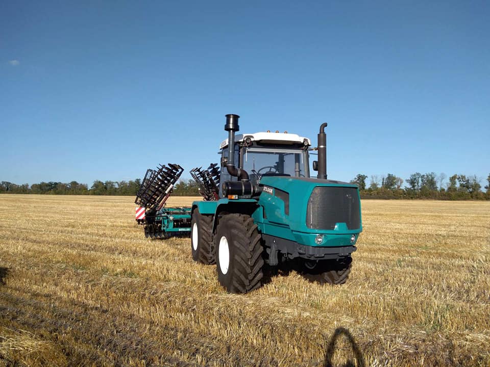 ХТЗ представили 2 нові серійні моделі