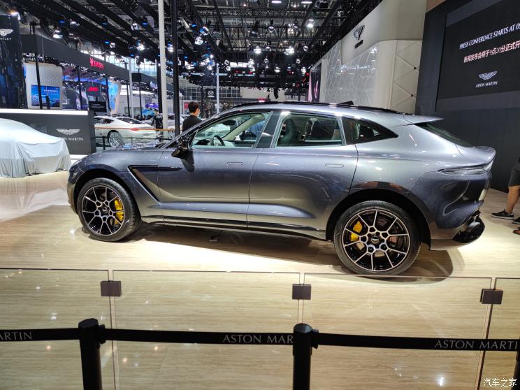 На автошоу в Пекіні представили позашляховик Aston Martin DBX Designer Custom Edition