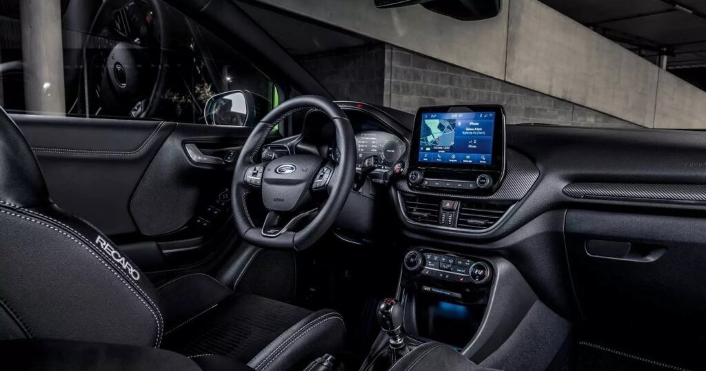 Форд запропонував європейцям спортивну версію Puma