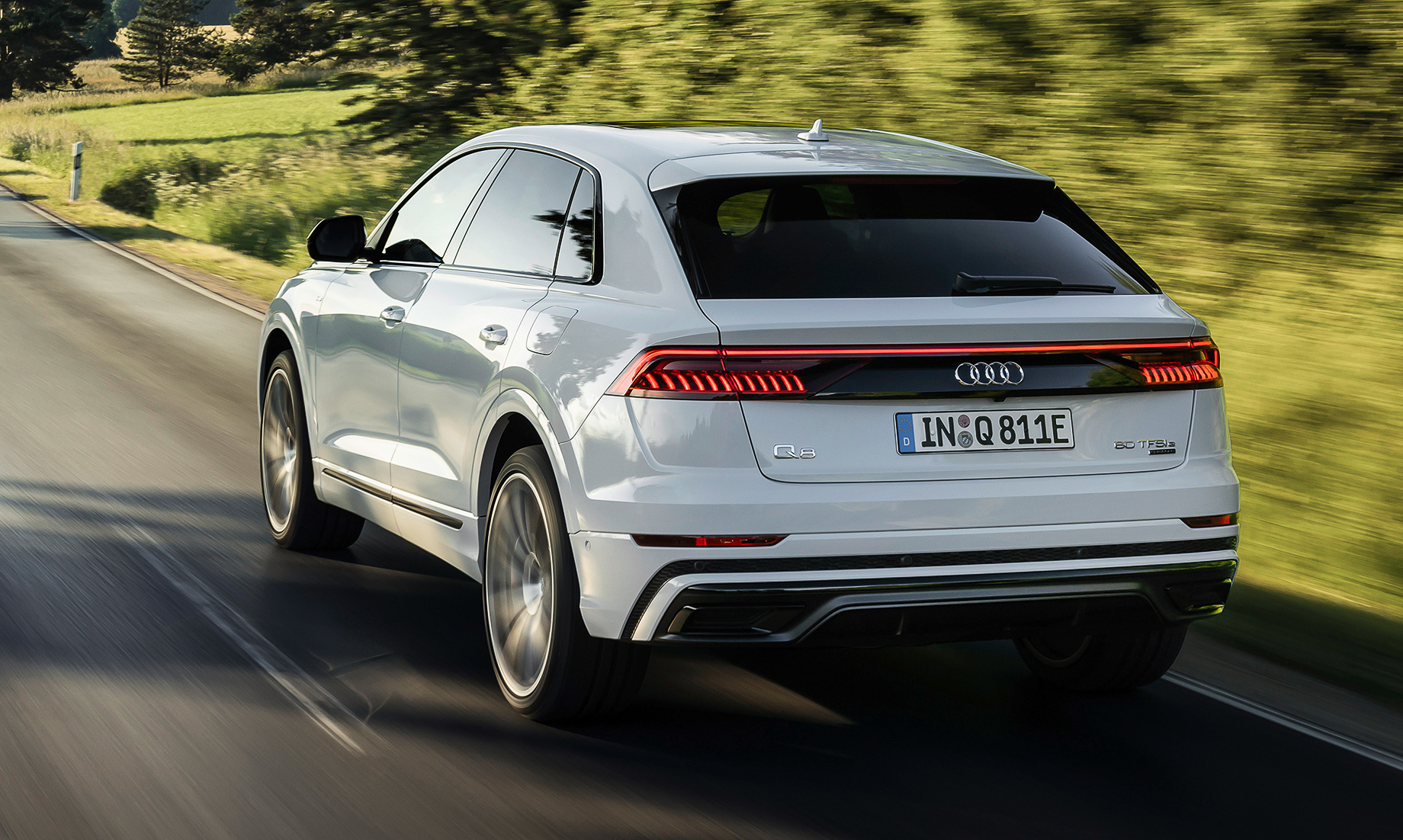 Розкрито характеристики гібрида Audi Q8 TFSI e quattro