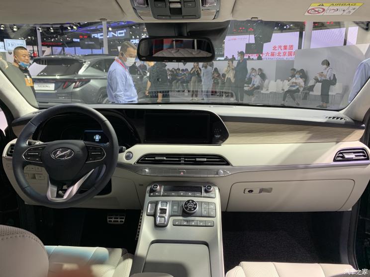 Hyundai представила модель Paris Di для китайського ринку