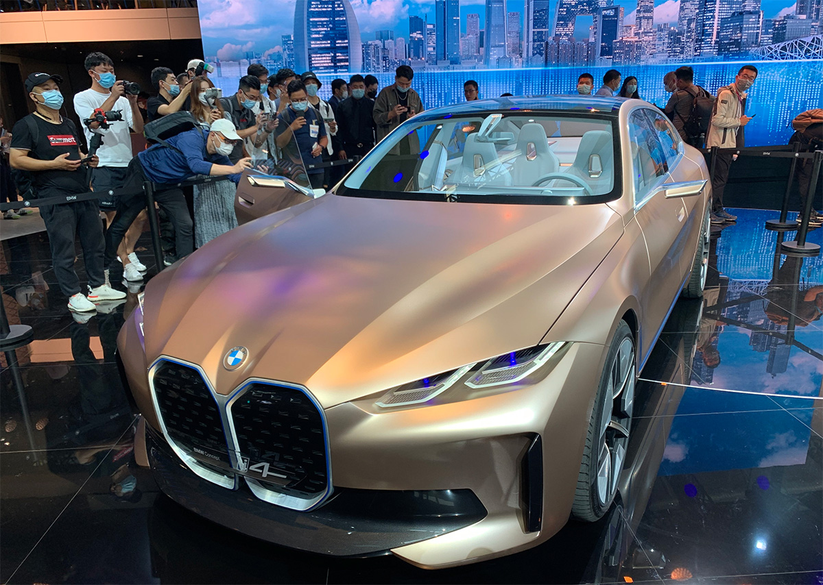 Китайська Octavia і дешеві кросовери: 80 новинок мотор-шоу в Пекіні