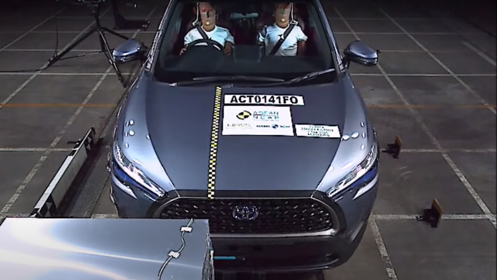Кросовер Toyota Corolla Cross перевірили на краш-тесті