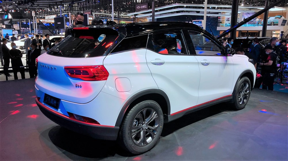 Dongfeng Motor Group презентувала 13 новинок на Пекінському автошоу