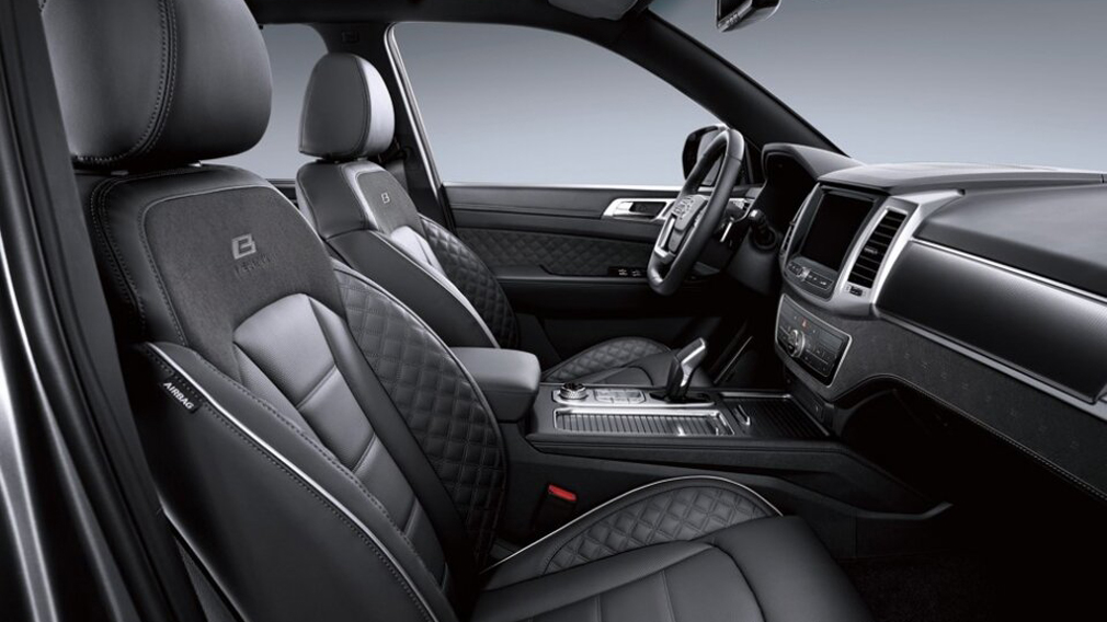 Бренд SsangYong показав оновлений позашляховик Rexton