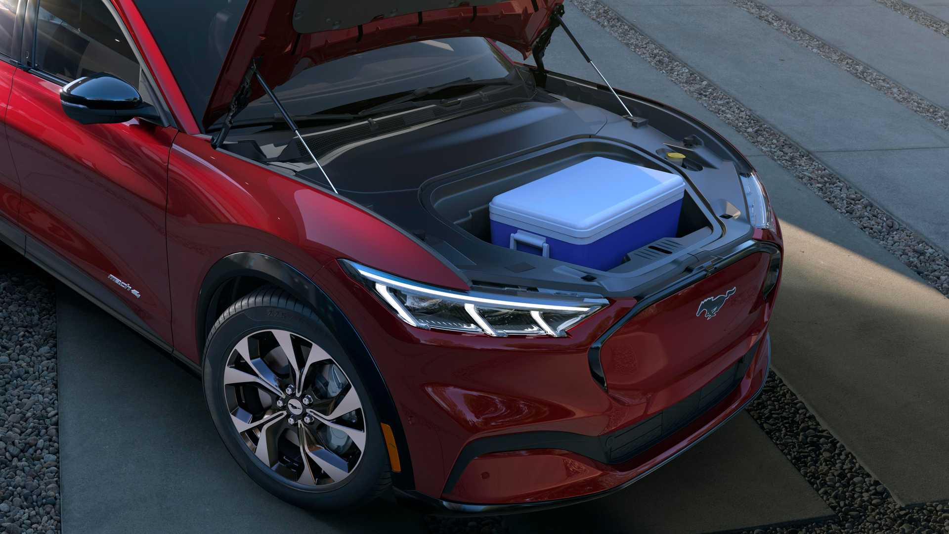 Ford пообіцяв зробити електромобілі доступнішими