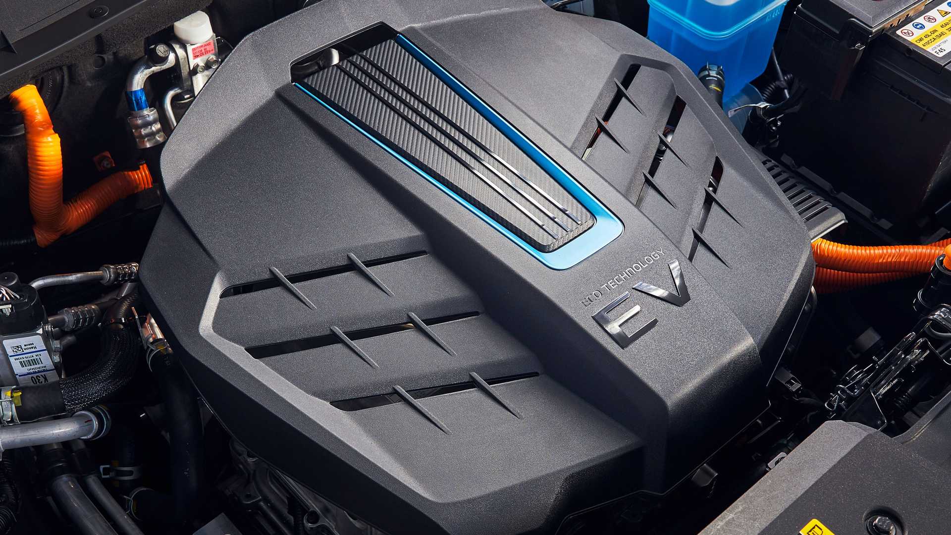 Hyundai Kona Electric став більше схожий на Tesla Model Y