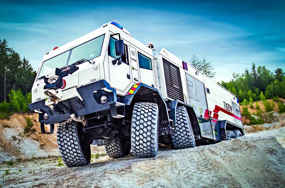 Оцініть найдивовижніші пожежні машини в світі