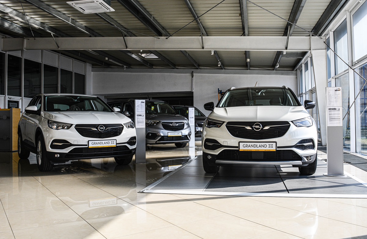 Відкрито новий дилер Бренду - Opel Центр Черкаси «Ньютон»