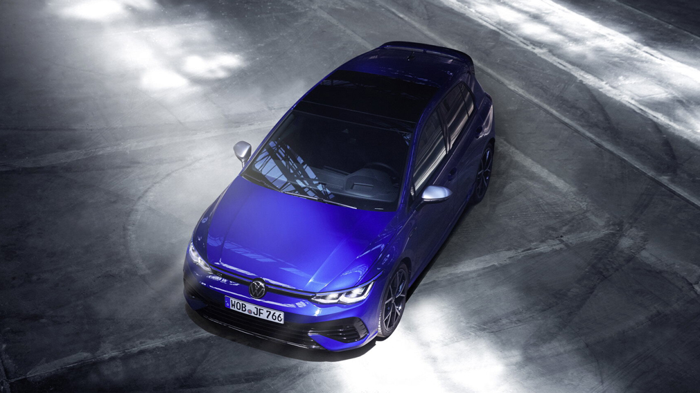 Volkswagen офіційно представив Golf R нового покоління