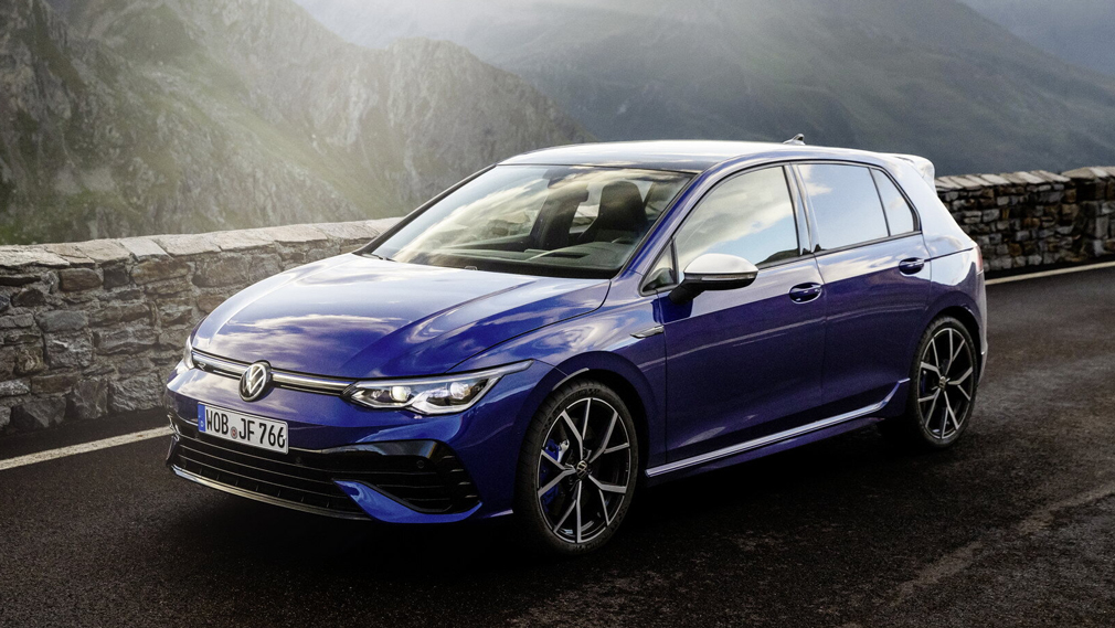 Volkswagen офіційно представив Golf R нового покоління