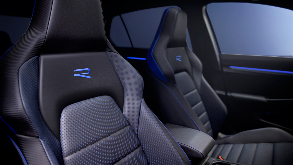 Volkswagen офіційно представив Golf R нового покоління