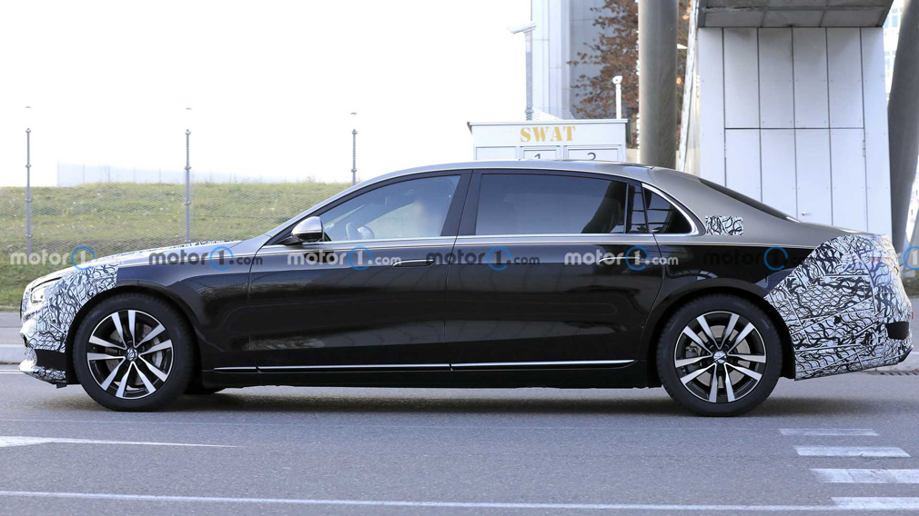 Mercedes-Benz анонсував прем'єру нового Maybach на базі S-Class