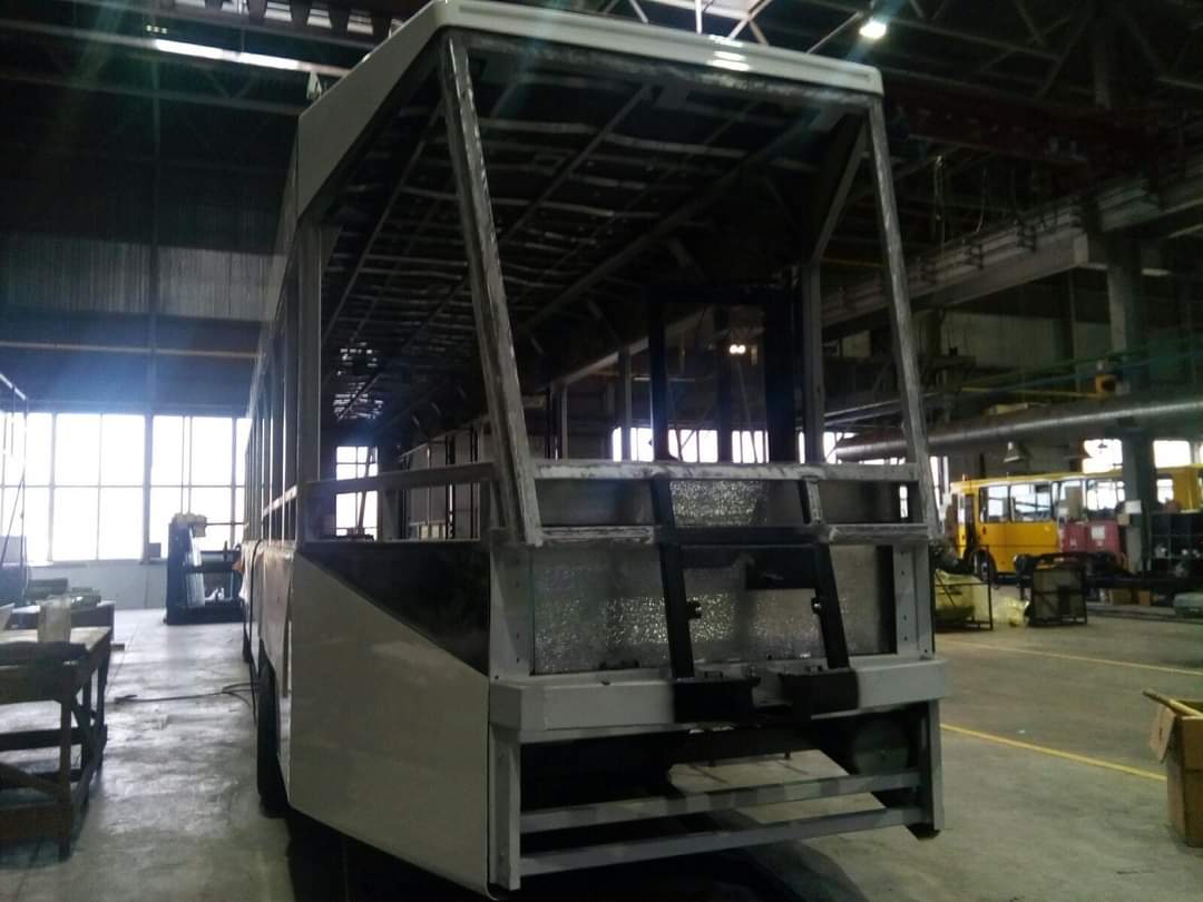 На заводі "Еталон" показали збірку свого першого трамвая