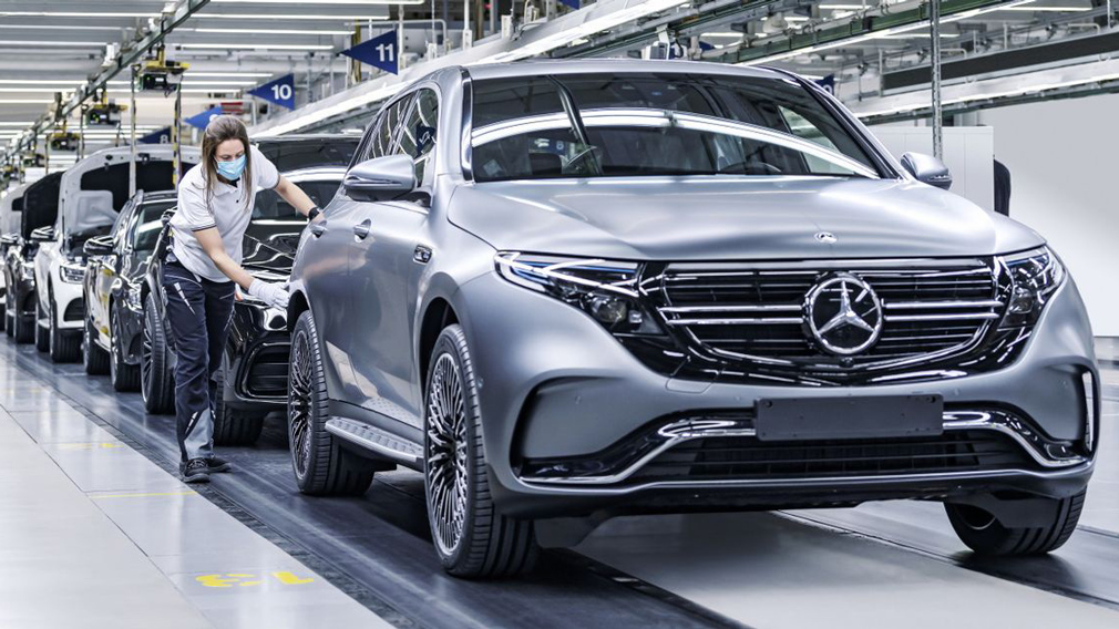 Компанія Mercedes-Benz поділилася планами по випуску нових електричних авто