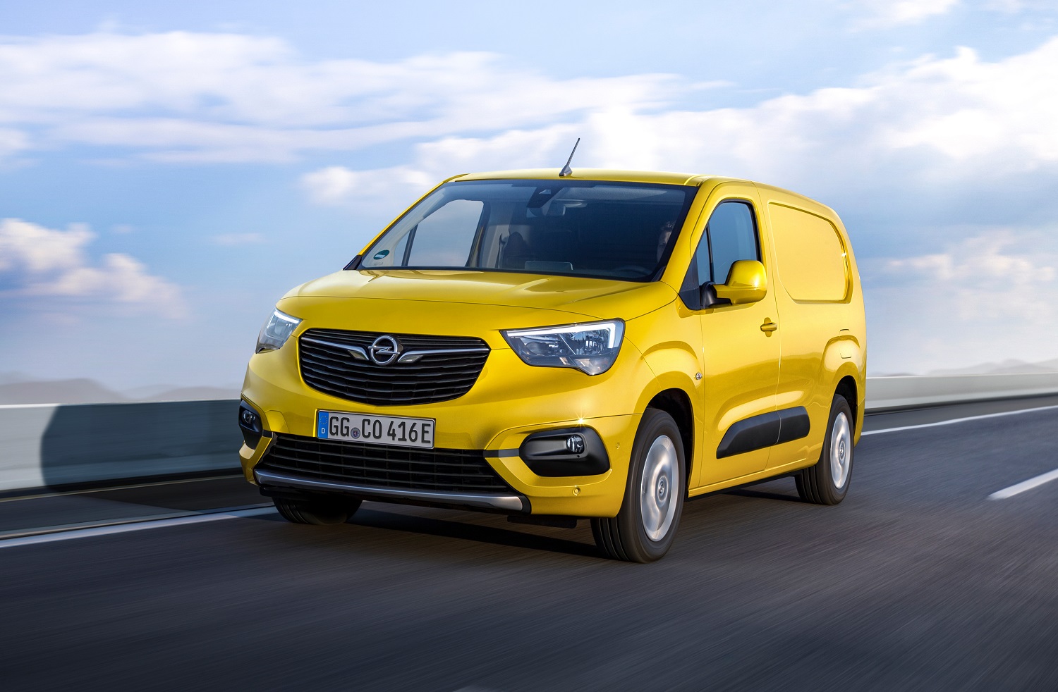 Новий вен Opel Combo-e: безкомпромісна електрична мобільність