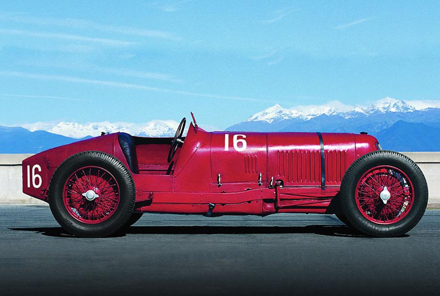 Які моделі були першими у сьогоднішніх автогігантів? Частина 2