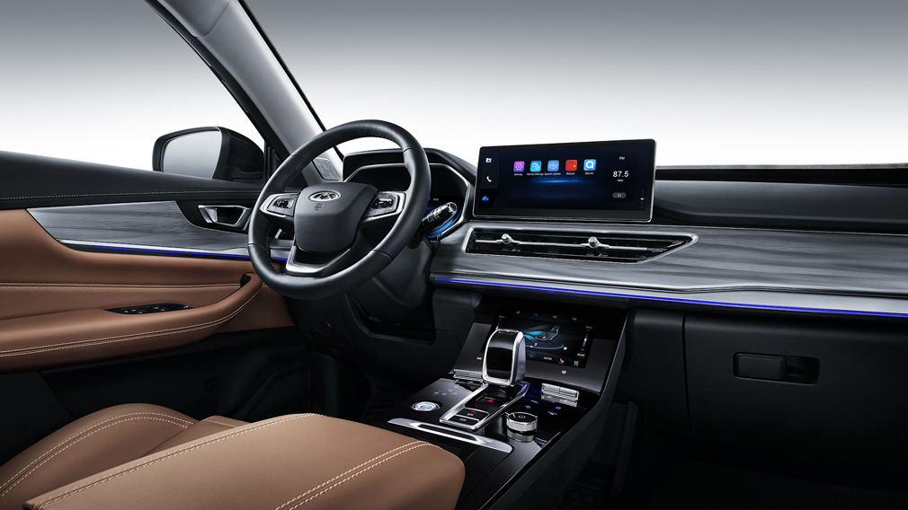 Chery представила інтер'єр елітного семимісного кросовера Tiggo 8 PRO