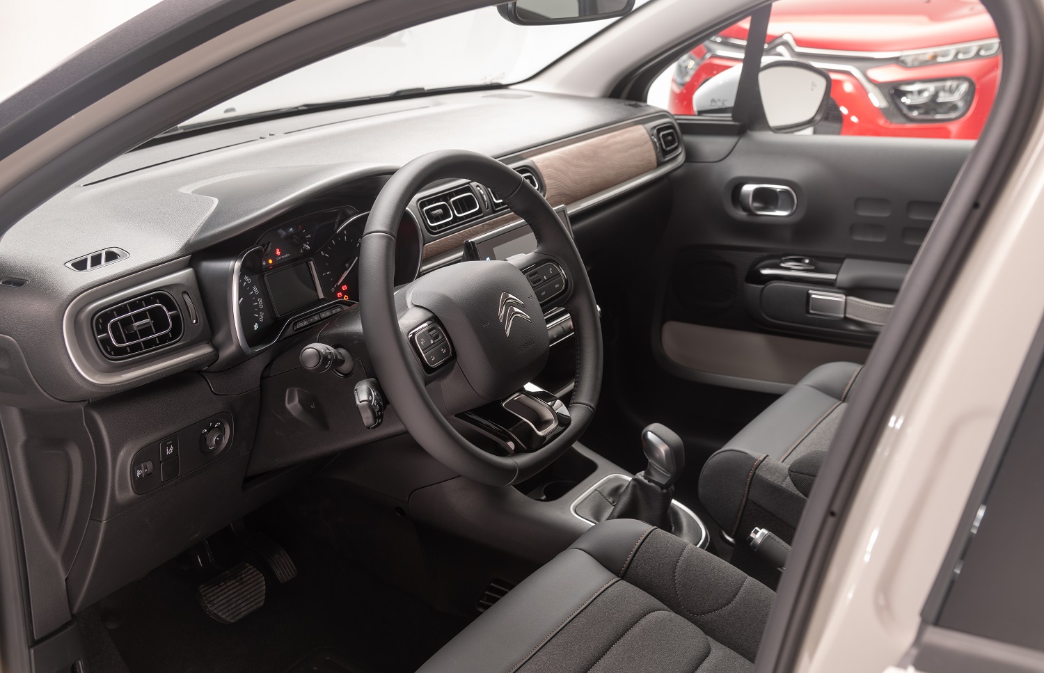 CITROЁN C3 – переможець премії «Автомобіль Року в Україні» в номінації «Краще співвідношення ціна/якість 2021»