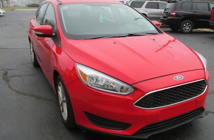 Кольори авто, які обирають українці