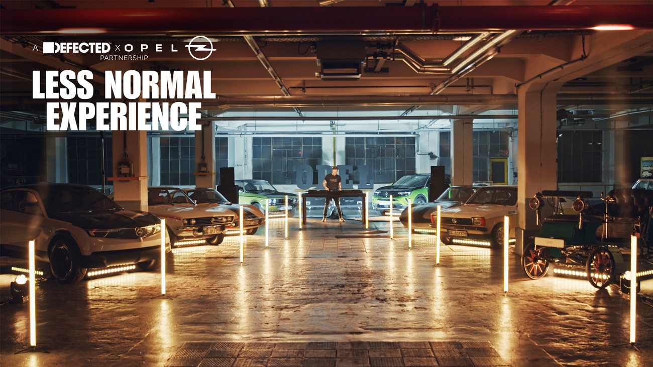 Віртуальна вечірка «Less Normal Experience», присвячена Opel Mokka