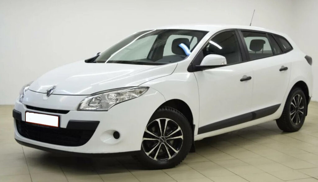 Кольори авто, які обирають українці