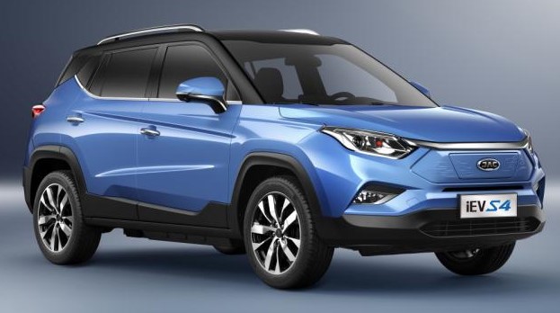 На українському ринку електромобілів зросла частка нових машин