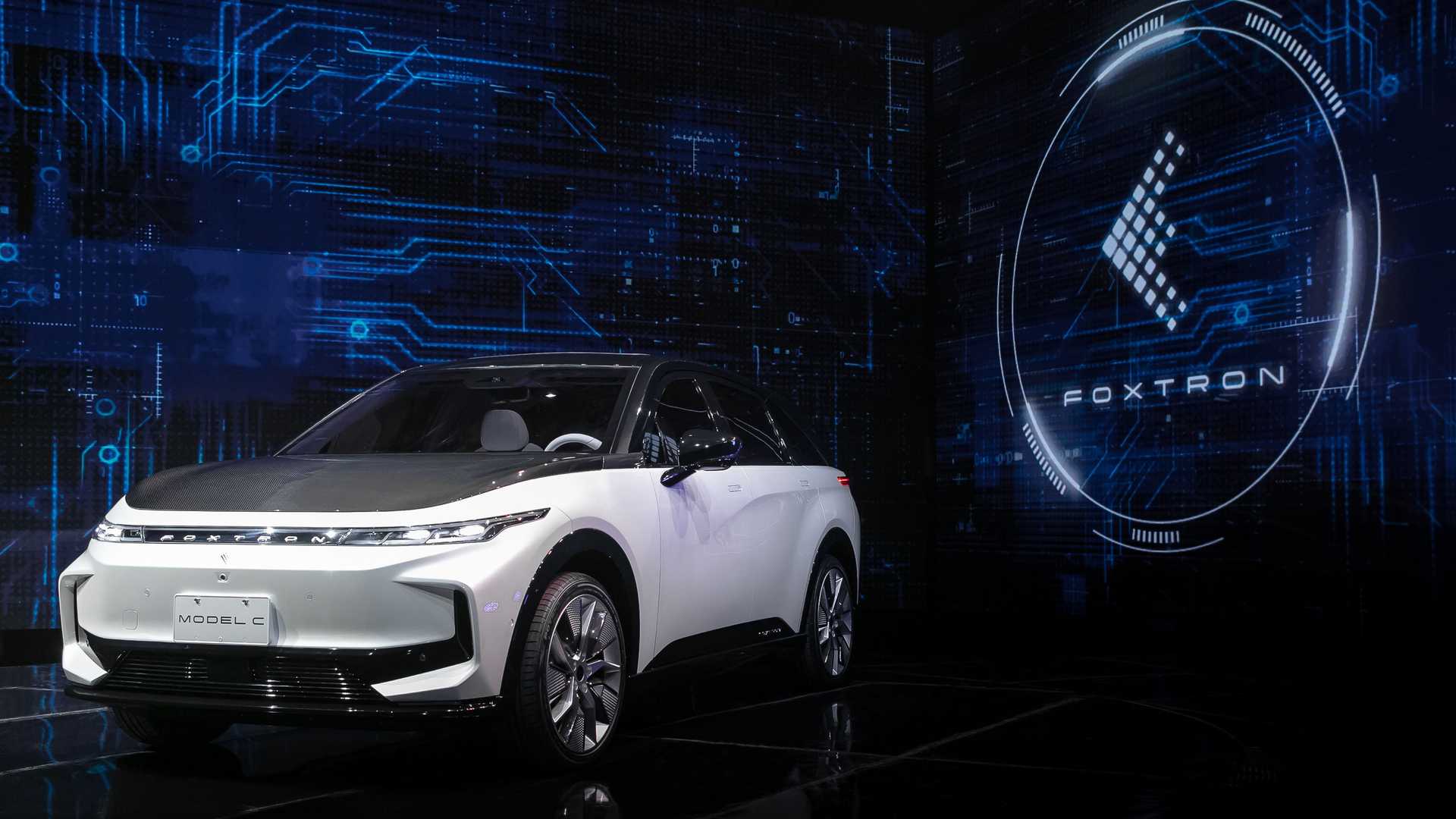 Найбільший світовий виробник чіпів зайнявся електромобілями