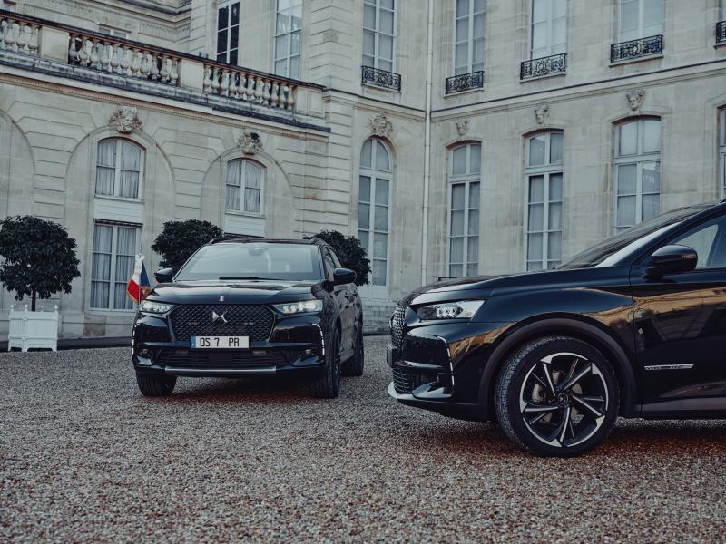 Президент Франції обрав броньований DS 7 CROSSBACK ÉLYSÉE для свого автопарку