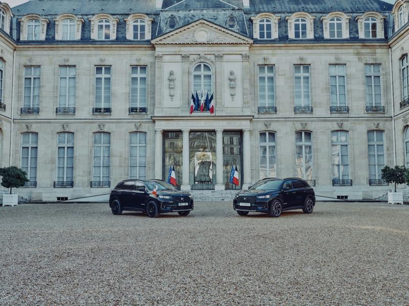 Президент Франції обрав броньований DS 7 CROSSBACK ÉLYSÉE для свого автопарку
