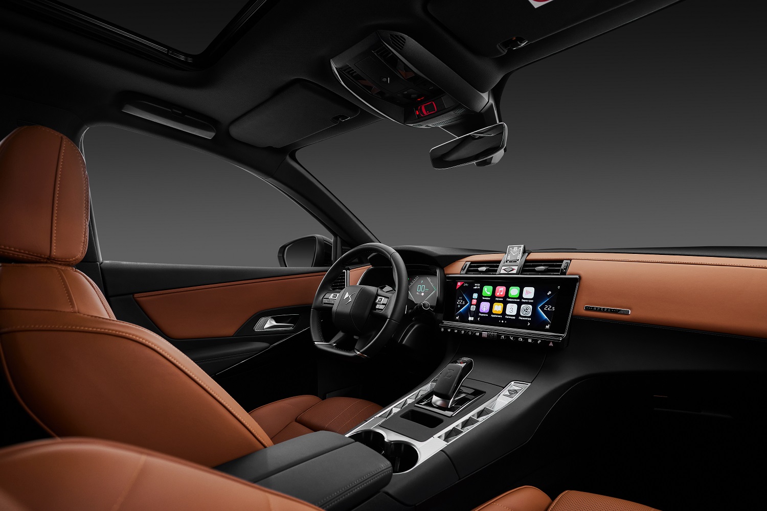 Чи стане DS 7 Crossback E-Tense переможцем у номінації «Кращий плагін-гібридний кросовер року 2022»?