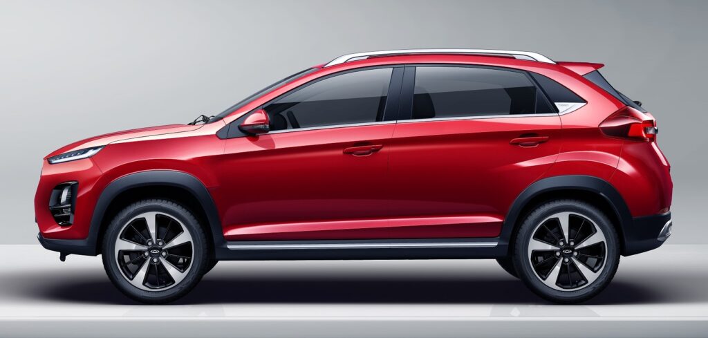 Українському ринку представили новий компактний кросовер