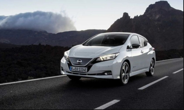 Наскільки дешевше їздити на електрокарі, ніж на авто з ДВЗ?