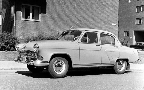 Від "Волги" до купе "Мерседес" - улюблені автомобілі Володимира Висоцького