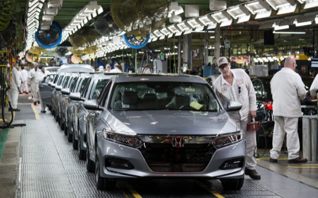 Mazda, Honda та Nissan скорочують виробництво автомобілів