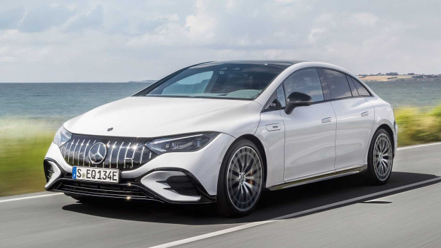 Другий електричний седан Mercedes-AMG отримав 677 к.с. та стандартний повний привід