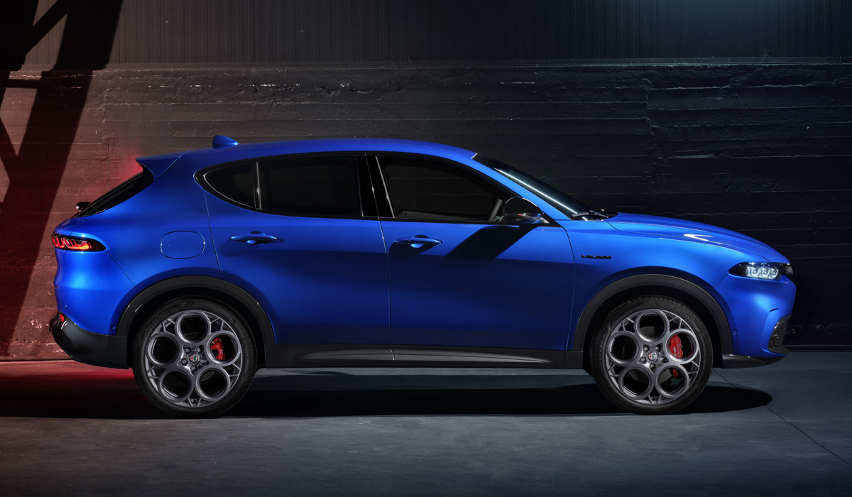 Alfa Romeo представила першу новинку за п'ять років