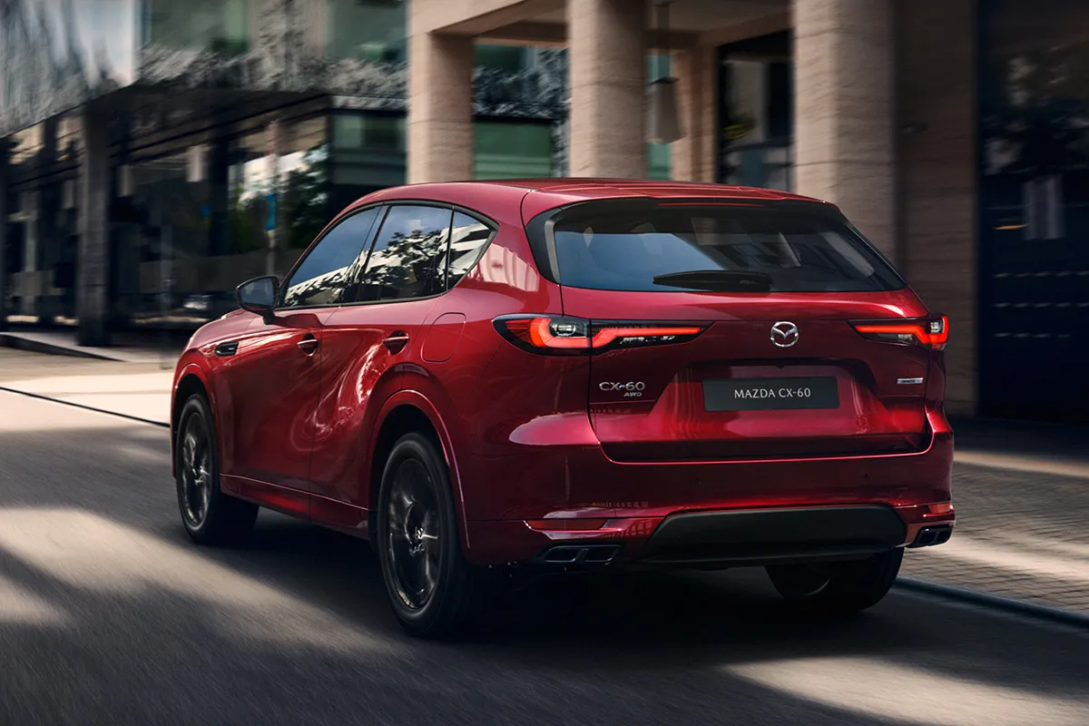 Довгоочікуваний VW ID. Buzz та преміальна Mazda CX-60