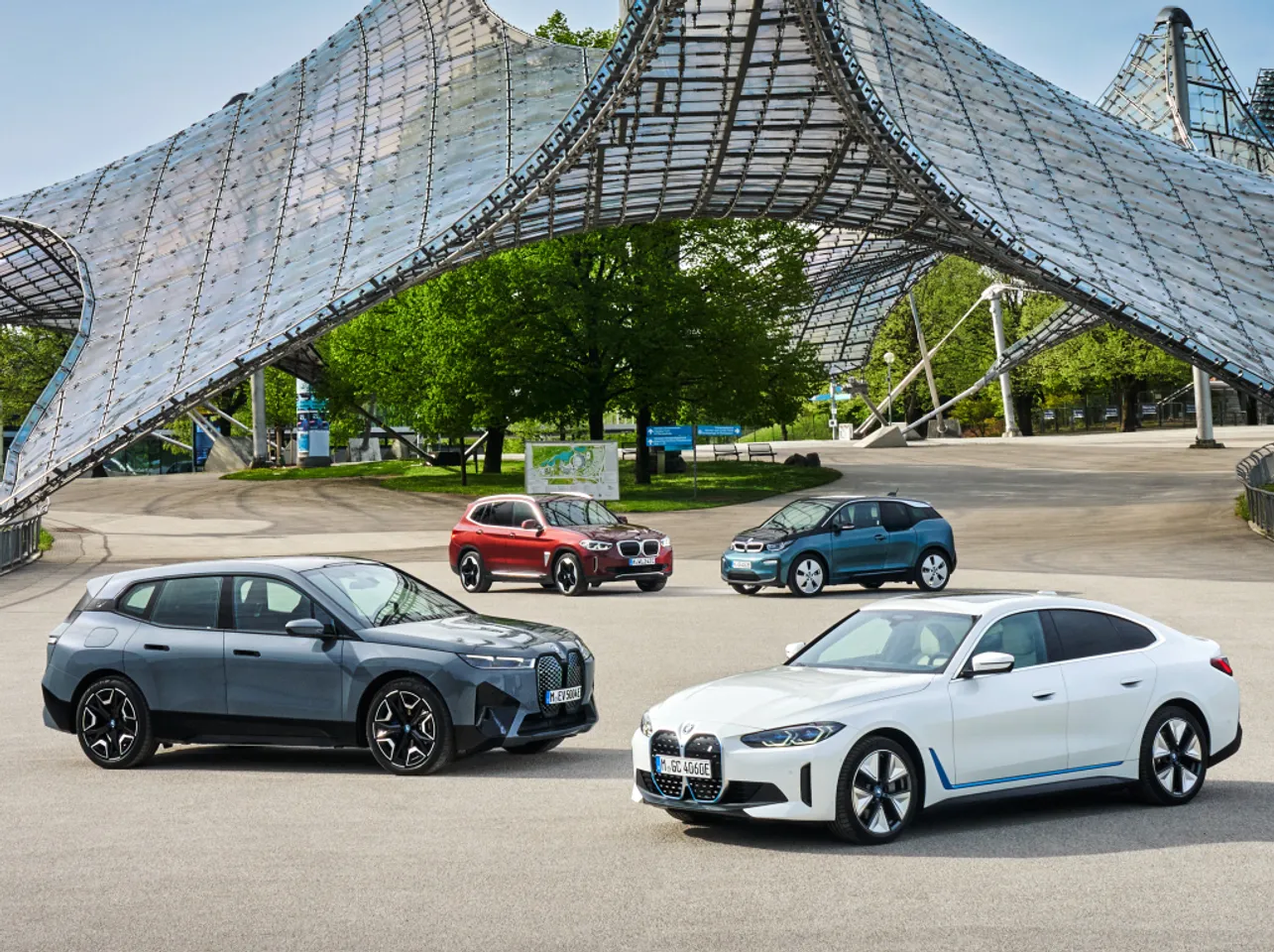 Нові плани електрифікації автобрендів та перетворення BMW Alpina