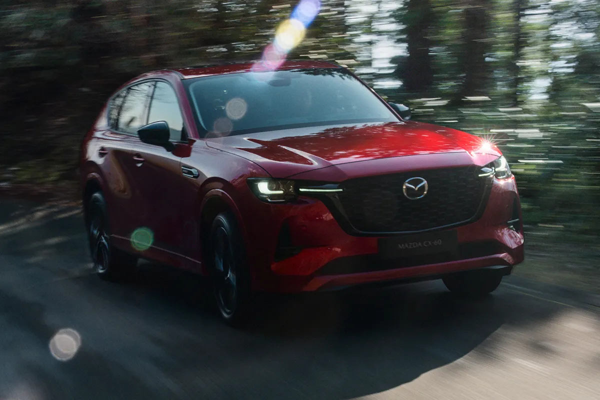 Довгоочікуваний VW ID. Buzz та преміальна Mazda CX-60